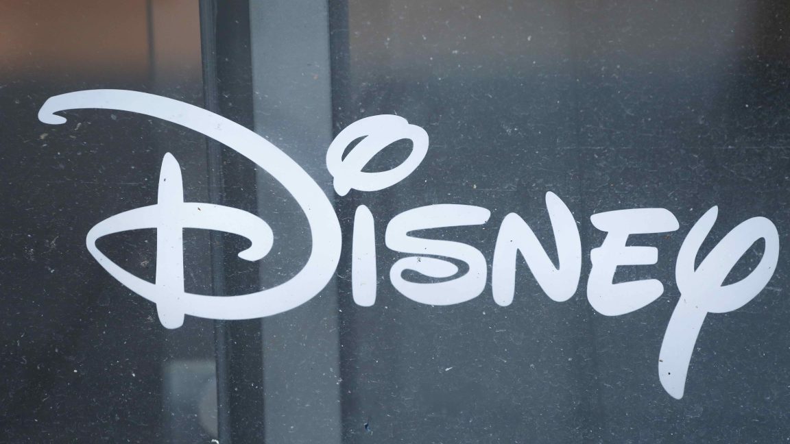 Disney, Dava Yükünden Kaçınarak Character.AI'yi Satın Alma Yolu Buldu