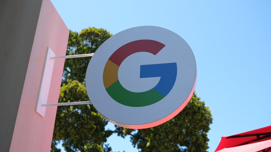 ABD mahkemesi, Google'ın reklam değişimini satmak zorunda kalmayacağını kararlaştırdı