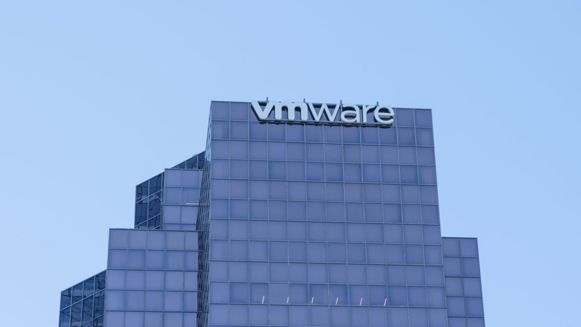 Güvenlik Yerine Güvenilirlik: VMware SMB’leri Memnun etmeye Çalışıyor