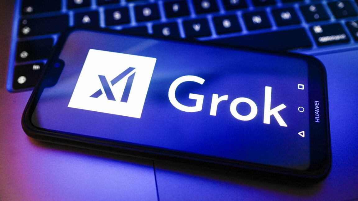 Grok, Kötü Amaçlı Talimatlar Şifrelenirken Kullanıcı Verilerini Kaçırıyor